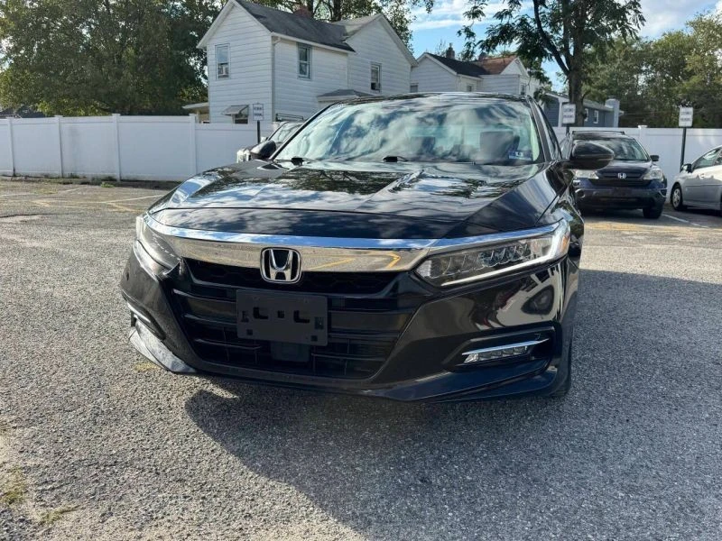 2018 Honda Accord 10th Gen - Image 2 of 12
