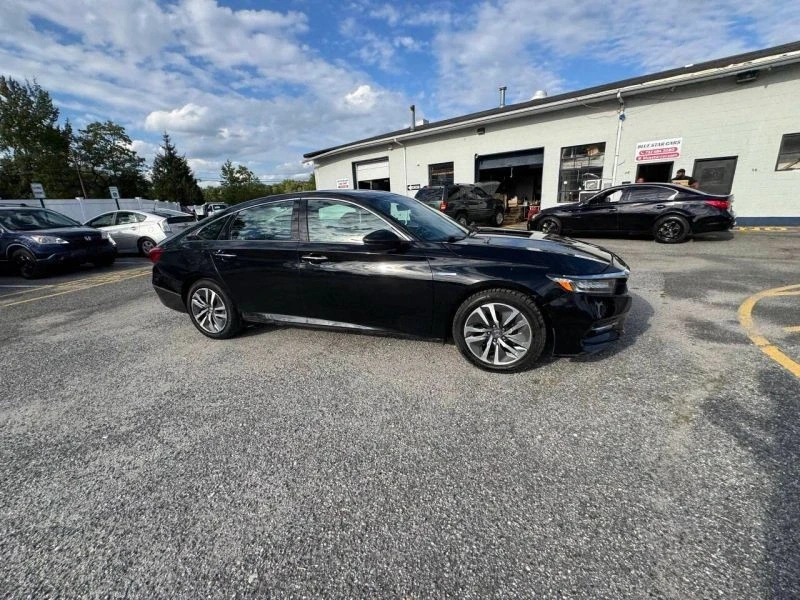 2018 Honda Accord 10th Gen - Image 7 of 12