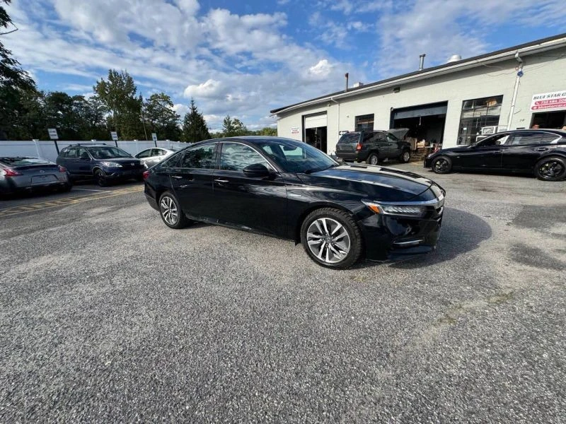 2018 Honda Accord 10th Gen - Image 6 of 12