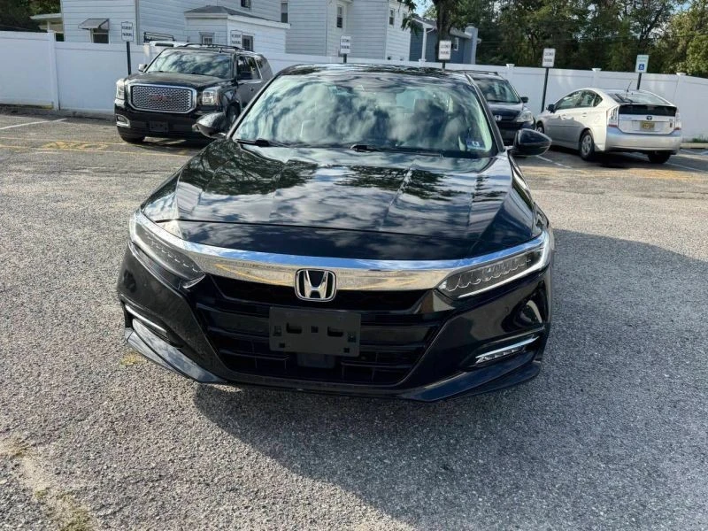 2018 Honda Accord 10th Gen - Image 3 of 12