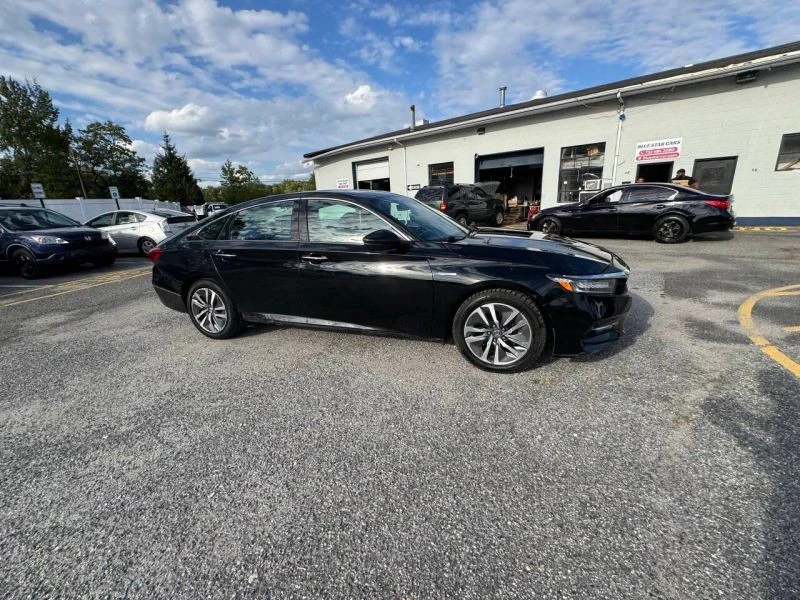 2018 Honda Accord 10th Gen - Image 7 of 12