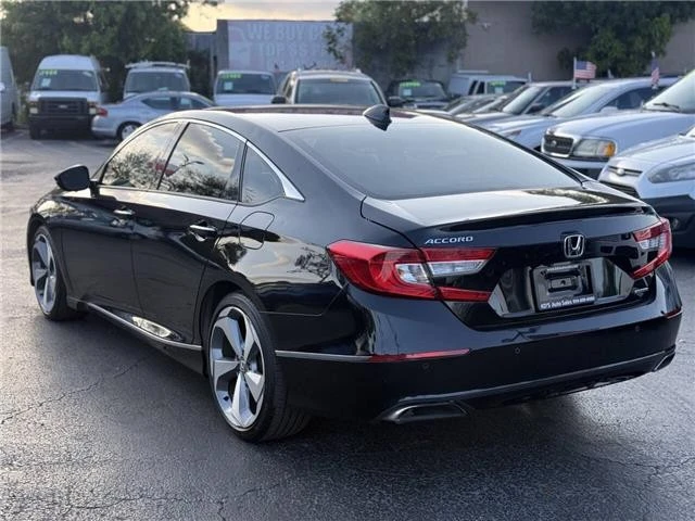 2018 Honda Accord 10th Gen - Image 5 of 21