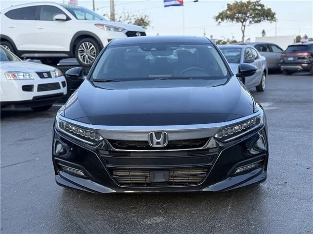 2018 Honda Accord 10th Gen - Image 10 of 21