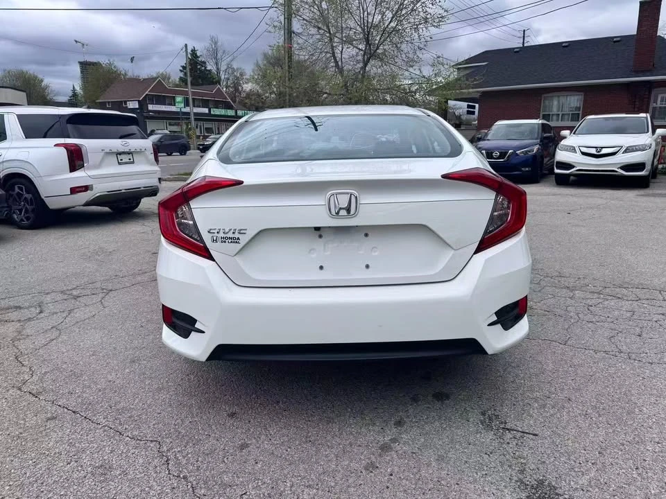 2018 Honda Civic 10th Gen - Image 5 of 18