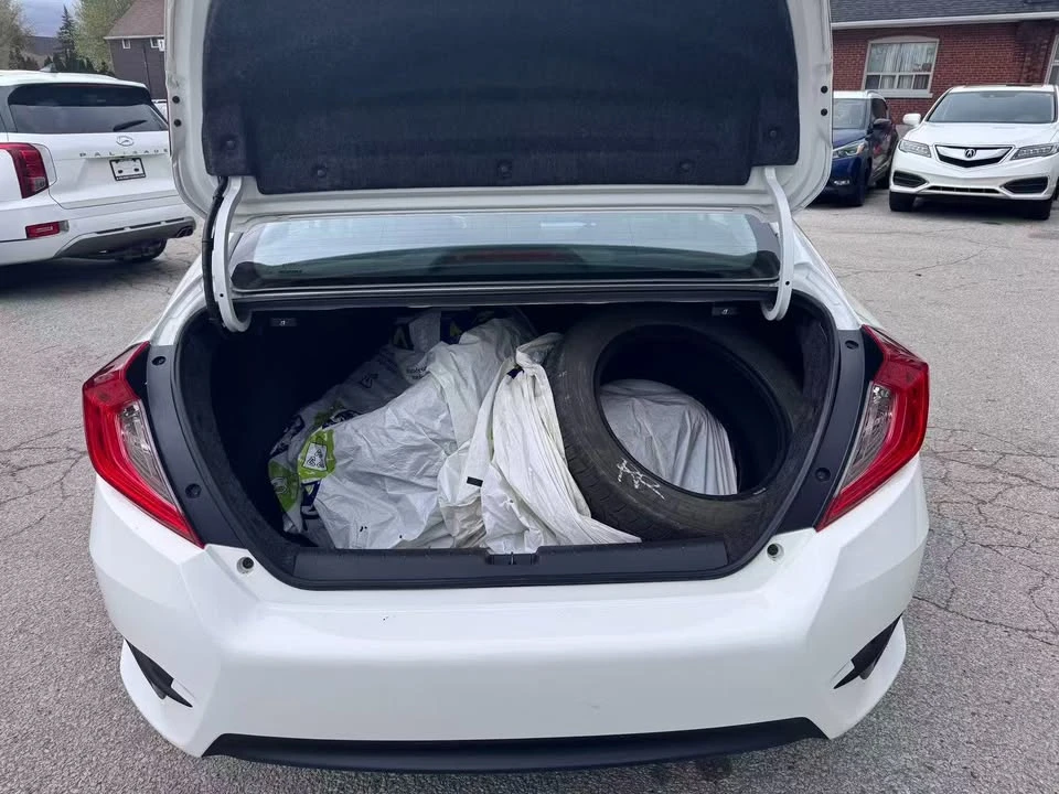 2018 Honda Civic 10th Gen - Image 18 of 18