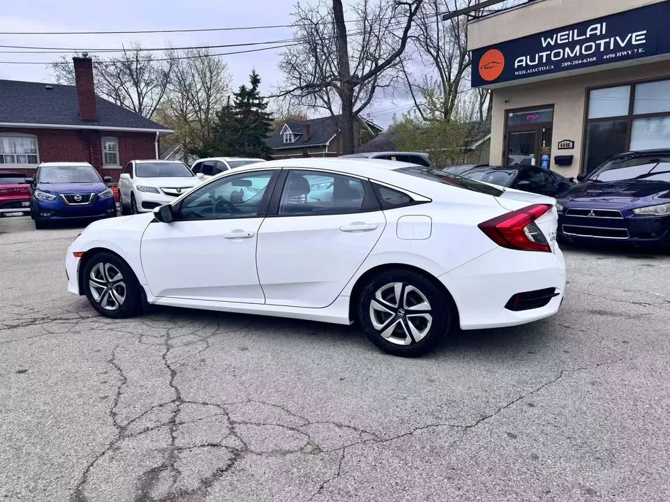 2018 Honda Civic 10th Gen - Image 4 of 18