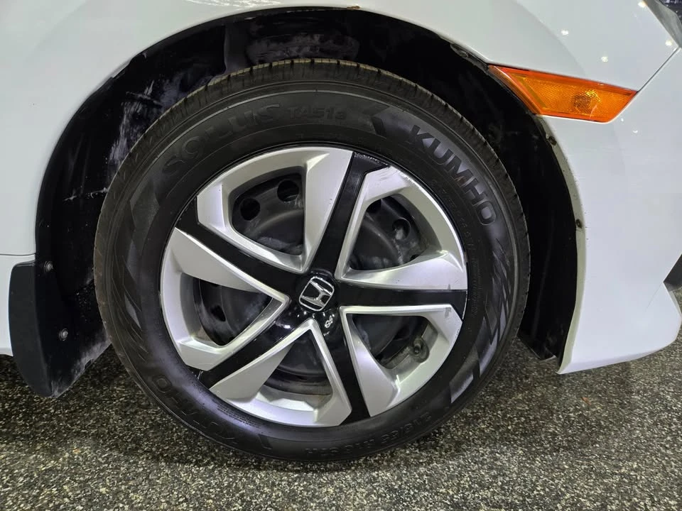 2018 Honda Civic 10th Gen - Image 2 of 15