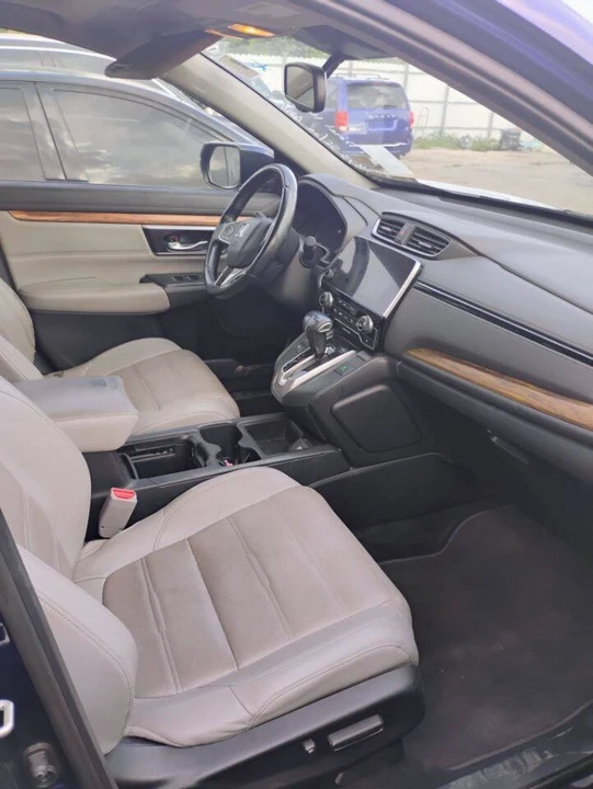 2018 Honda CR-V 5th Gen - Image 9 of 13