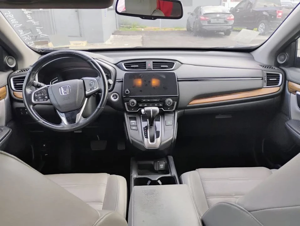 2018 Honda CR-V 5th Gen - Image 11 of 13