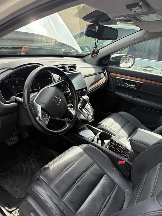 2018 Honda CR-V 5th Gen - Image 6 of 7