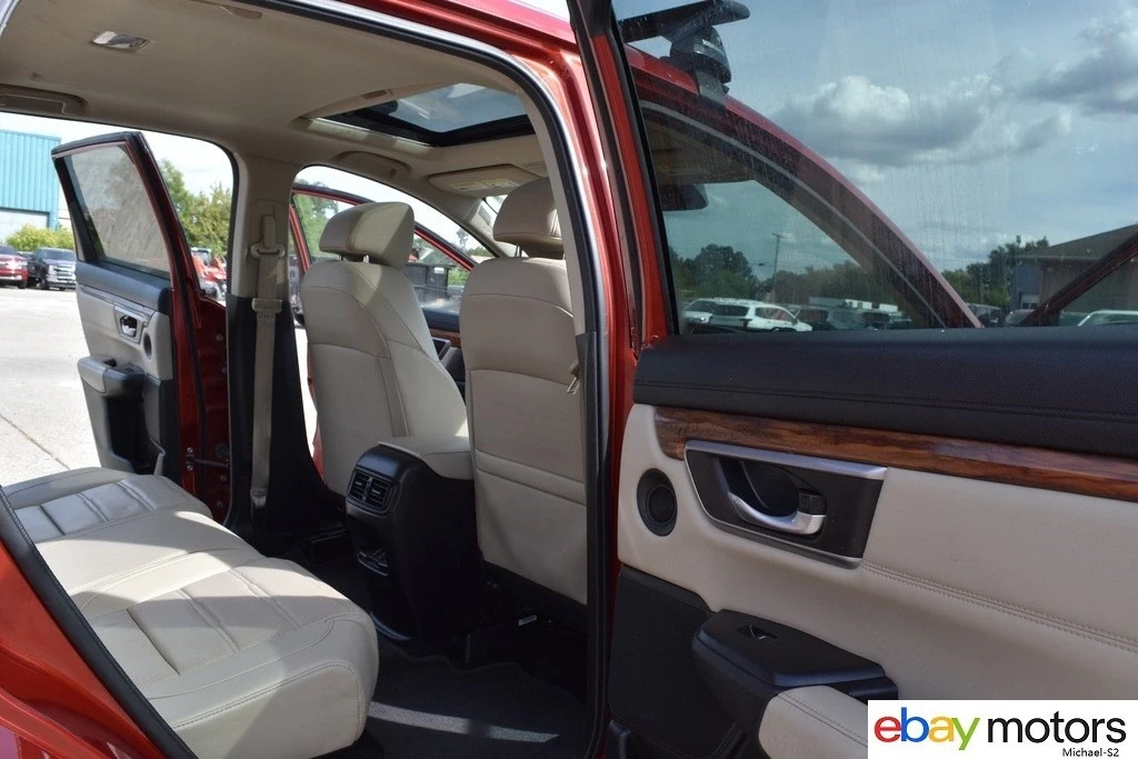2018 Honda CR-V 5th Gen - Image 17 of 21