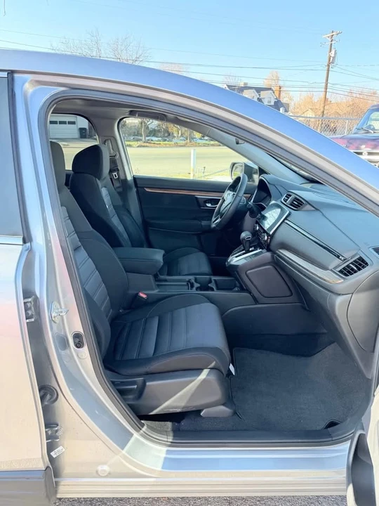 2018 Honda CR-V 5th Gen - Image 17 of 20