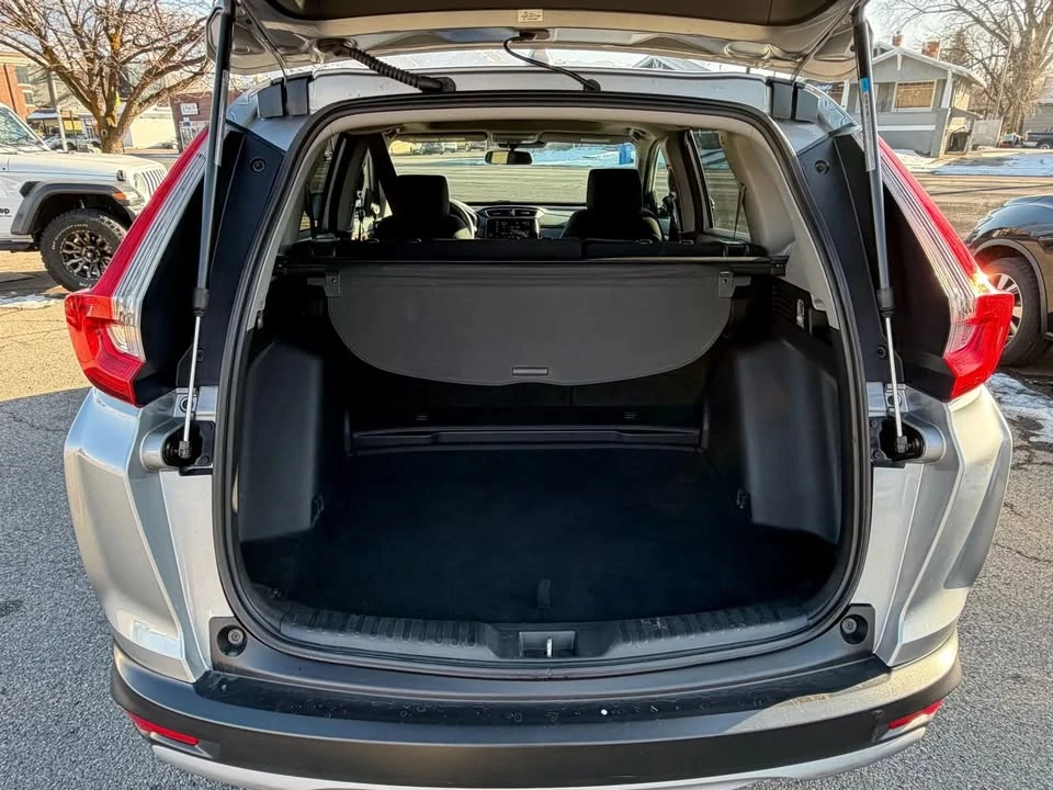 2018 Honda CR-V 5th Gen - Image 15 of 20