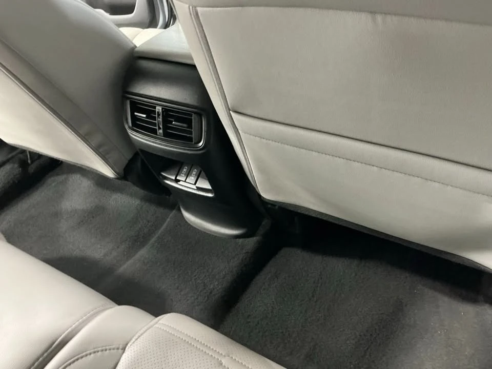 2018 Honda CR-V 5th Gen - Image 13 of 18
