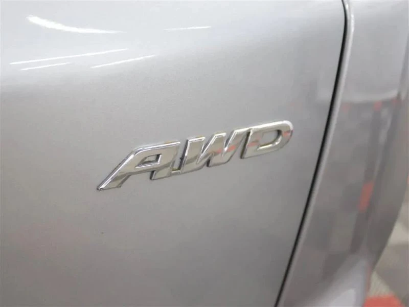 2018 Honda CR-V 5th Gen - Image 8 of 12