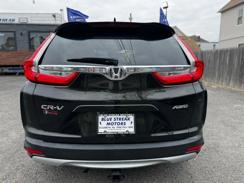 2018 Honda CR-V 5th Gen - Image 9 of 12