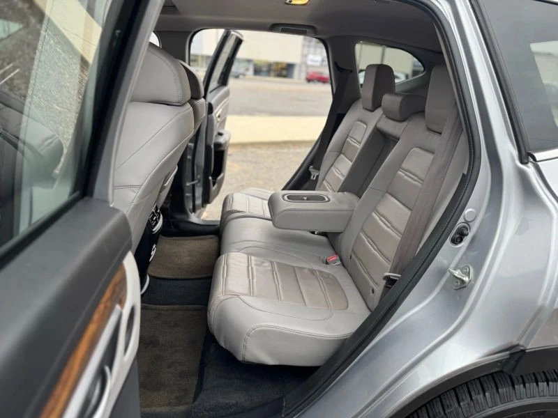 2018 Honda CR-V 5th Gen - Image 11 of 12