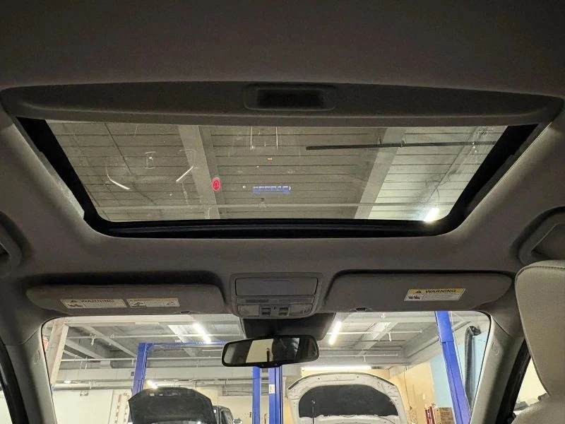 2018 Honda CR-V 5th Gen - Image 10 of 12