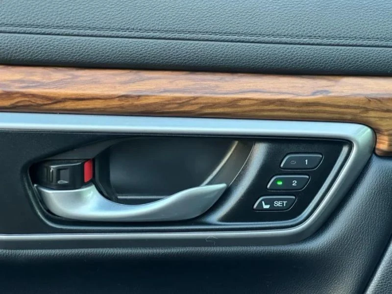 2018 Honda CR-V 5th Gen - Image 11 of 12