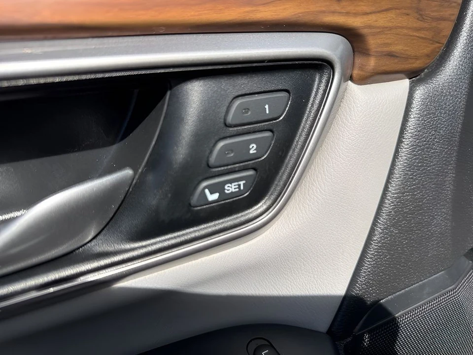 2018 Honda CR-V 5th Gen - Image 11 of 21