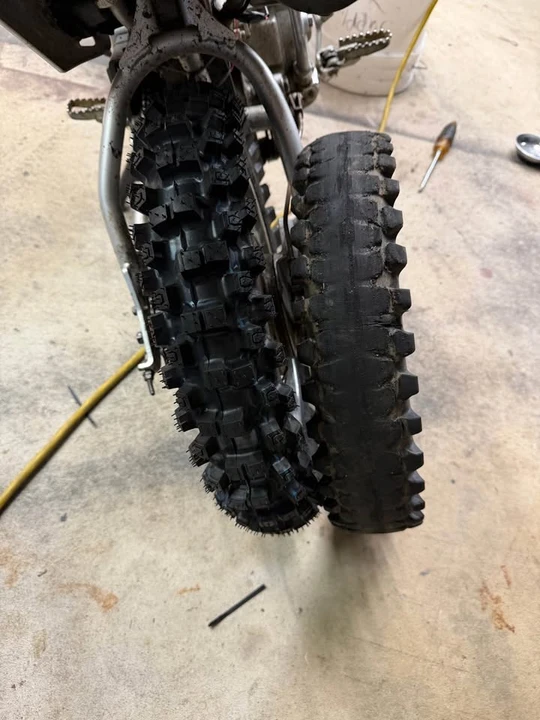 2018 Honda CRF - Image 5 of 7