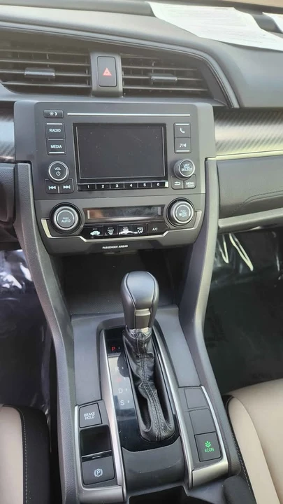 2018 Honda Civic 10th Gen - Image 8 of 8
