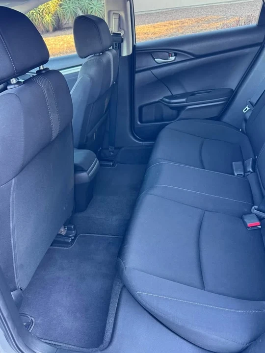 2018 Honda Civic 10th Gen - Image 8 of 10