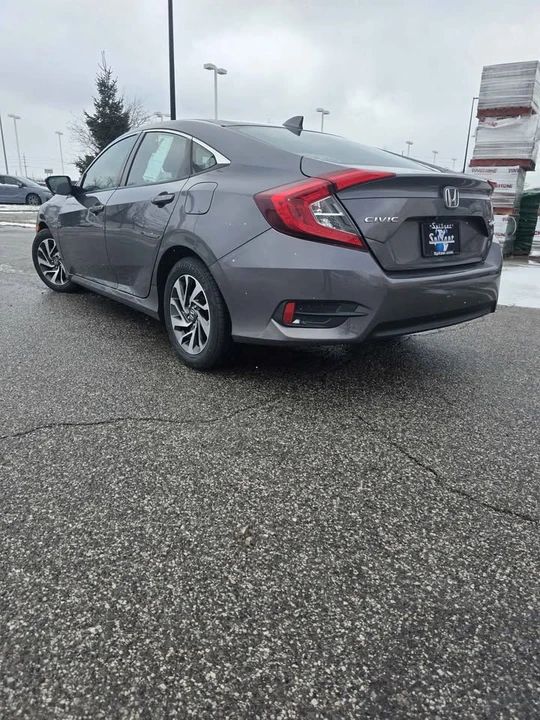 2018 Honda Civic 10th Gen - Image 2 of 10