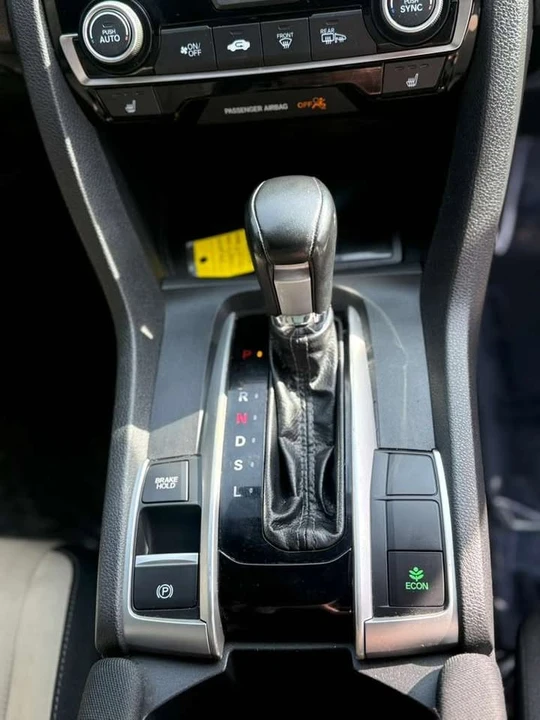 2018 Honda Civic 10th Gen - Image 13 of 13