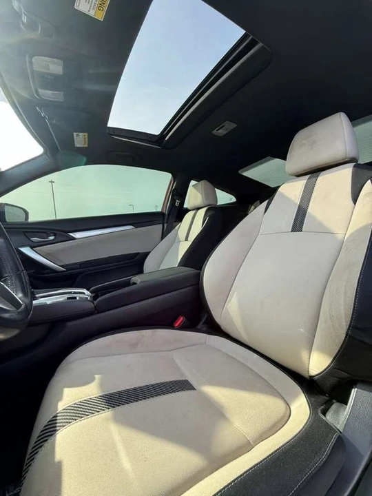 2018 Honda Civic 10th Gen - Image 8 of 13