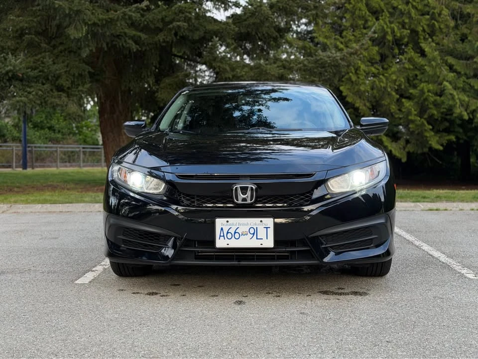 2018 Honda Civic 10th Gen - Image 16 of 20