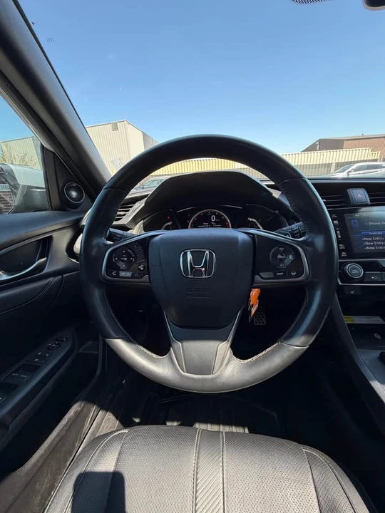 2018 Honda Civic 10th Gen - Image 14 of 15
