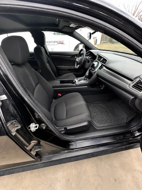 2018 Honda Civic 10th Gen - Image 5 of 5