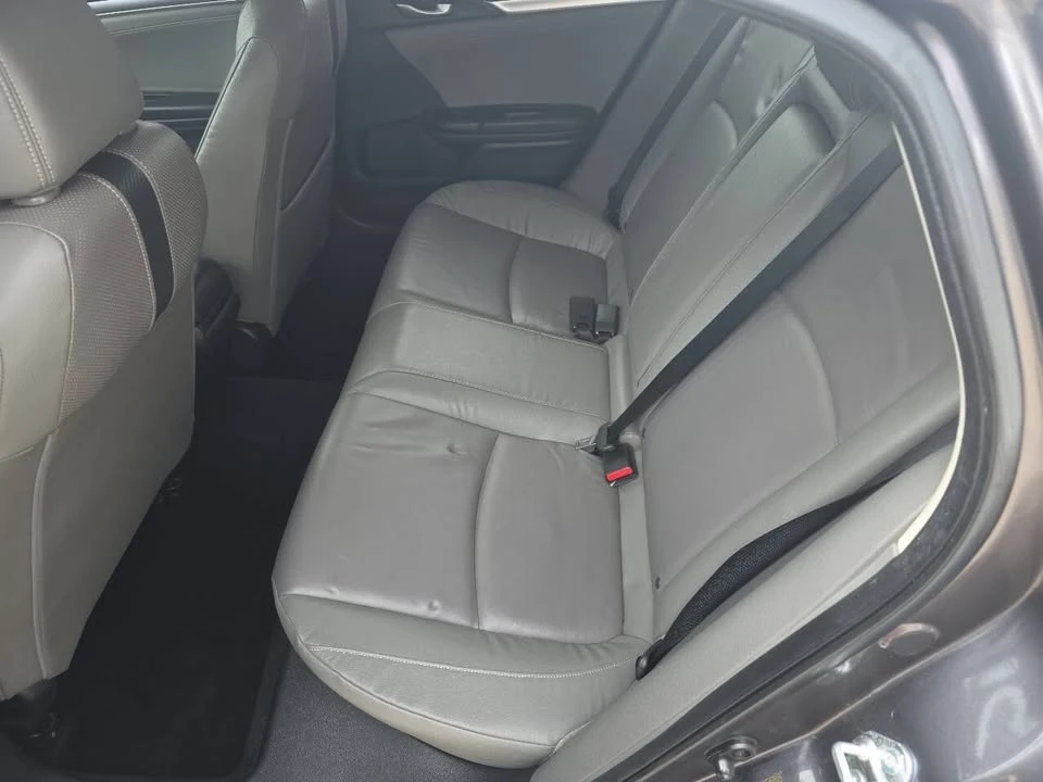 2018 Honda Civic 10th Gen - Image 8 of 12