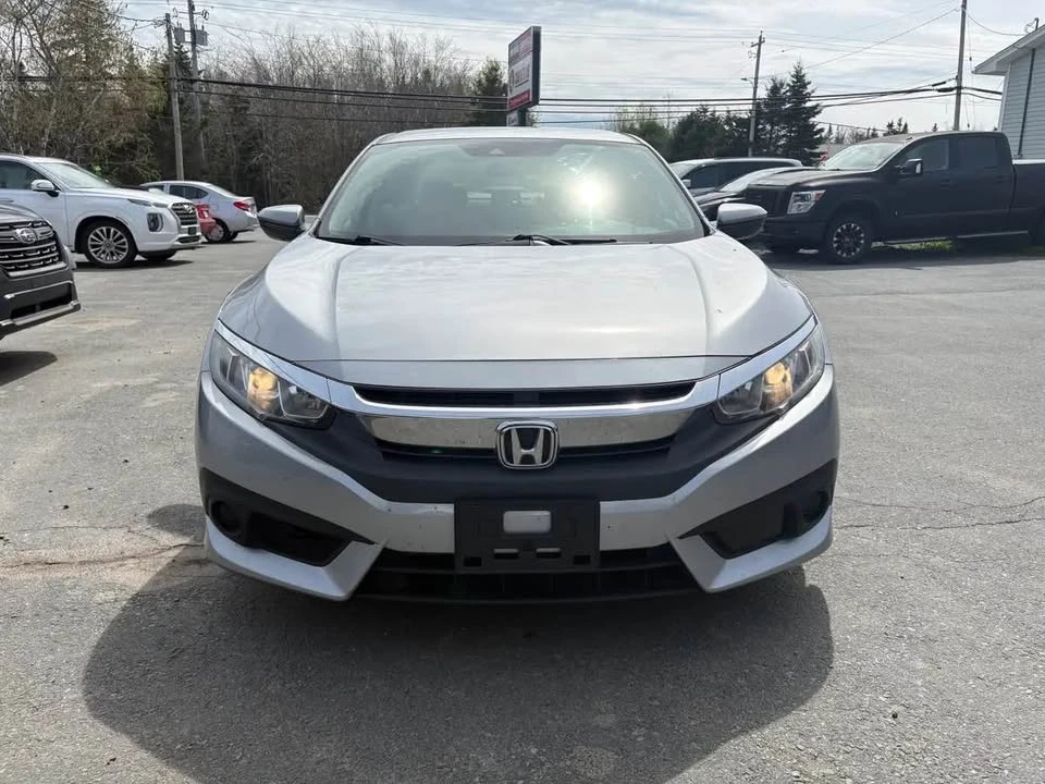 2018 Honda Civic 10th Gen - Image 3 of 17