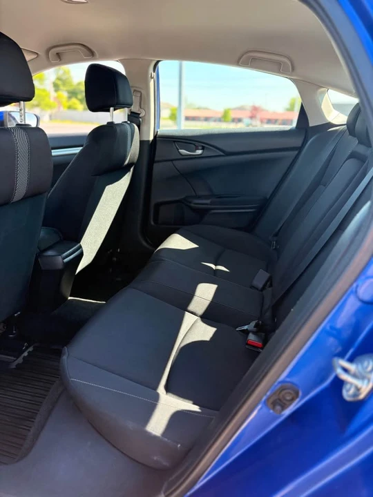 2018 Honda Civic 10th Gen - Image 11 of 12