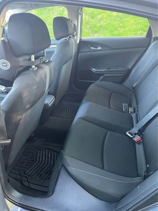 2018 Honda Civic 10th Gen - Image 9 of 10