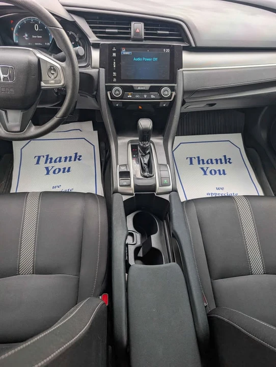 2018 Honda Civic 10th Gen - Image 8 of 13