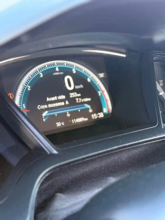 2018 Honda Civic 10th Gen - Image 6 of 12