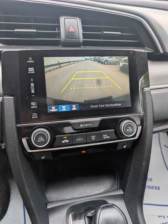 2018 Honda Civic 10th Gen - Image 11 of 13
