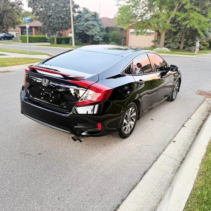 2018 Honda Civic 10th Gen - Image 4 of 13