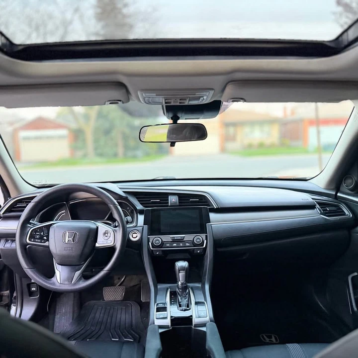 2018 Honda Civic 10th Gen - Image 11 of 13