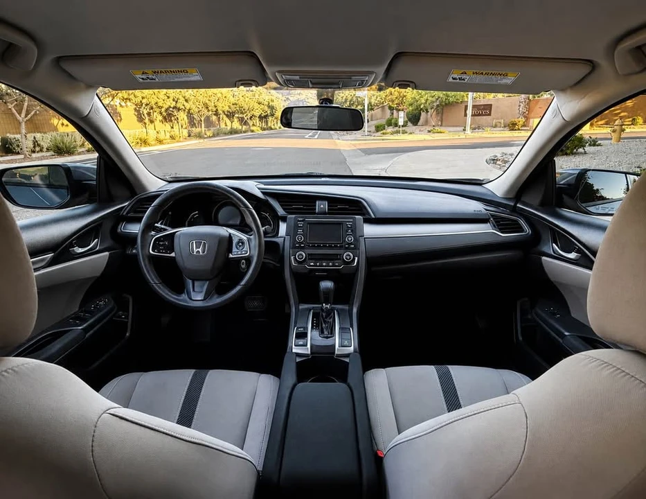 2018 Honda Civic 10th Gen - Image 8 of 9