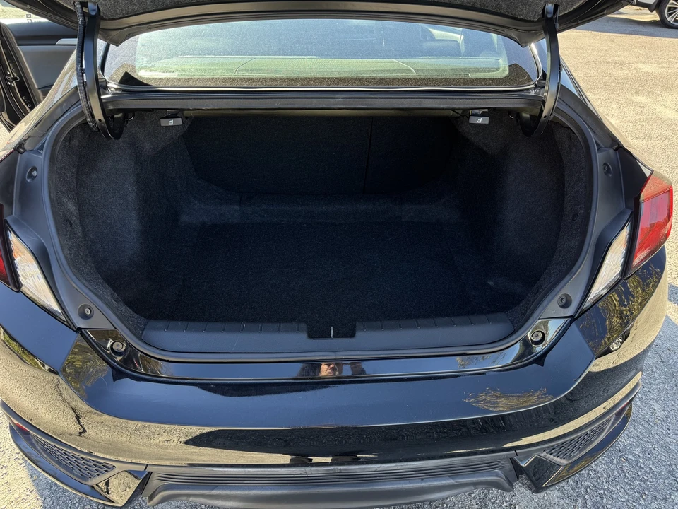 2018 Honda Civic 10th Gen - Image 12 of 13
