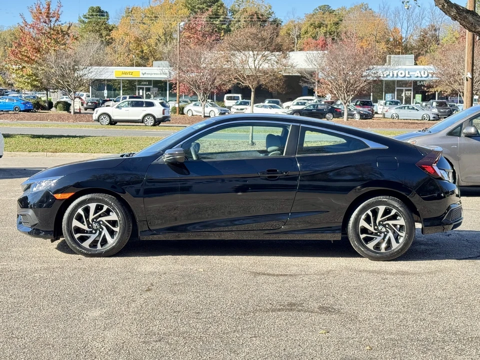 2018 Honda Civic 10th Gen - Image 8 of 13