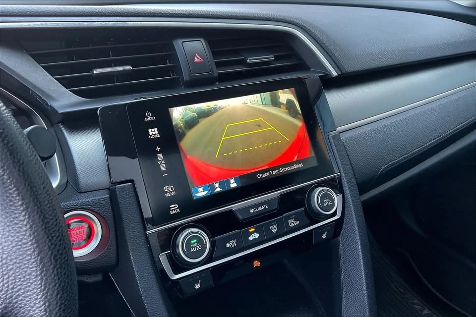 2018 Honda Civic 10th Gen - Image 11 of 14