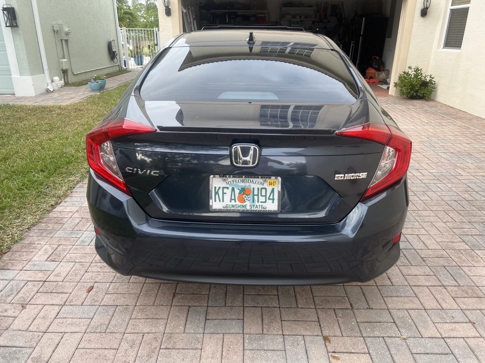 2018 Honda Civic 10th Gen - Image 3 of 21