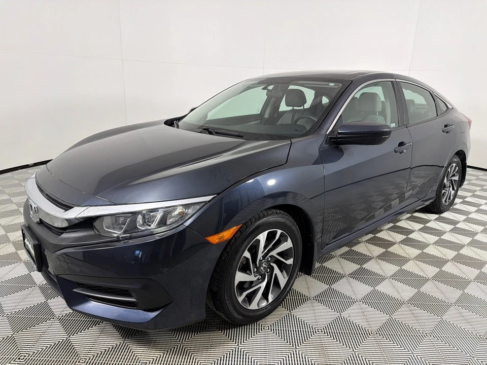 2018 Honda Civic 10th Gen - Image 9 of 12