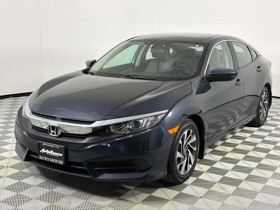 2018 Honda Civic 10th Gen - Image 10 of 12