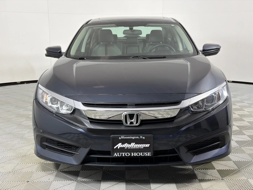 2018 Honda Civic 10th Gen - Image 11 of 12